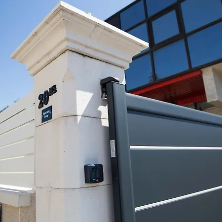 Appart-hotel Chanzy / Aparthotel 4*