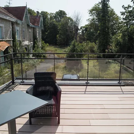 Appart-hotel Chanzy / 3*