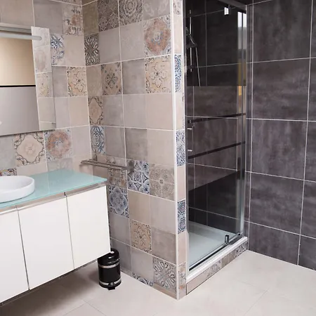 Appart-hotel Chanzy / Aparthotel