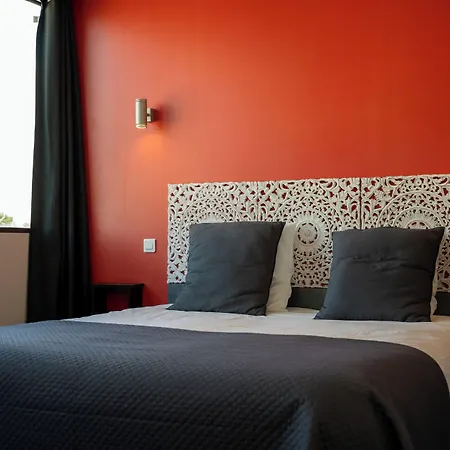 Appart-hotel Chanzy / 3*
