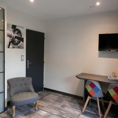 Appart-hotel Chanzy / Aparthotel