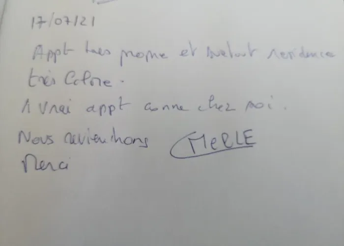 Appart-hotel Chanzy / Aparthotel