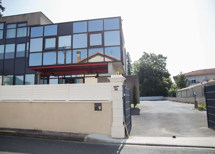 Appart-hotel Chanzy / Aparthotel Angouleme