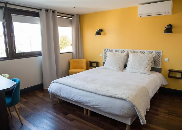 Aparthotel Appart-hotel Chanzy / 4*