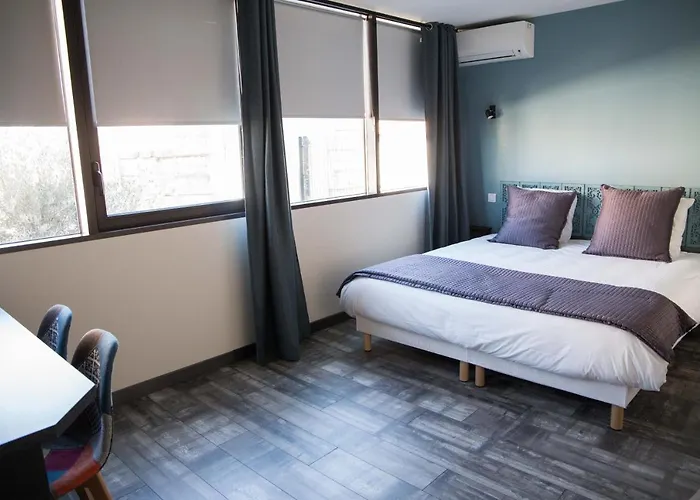 Aparthotel Appart-hotel Chanzy / 4*